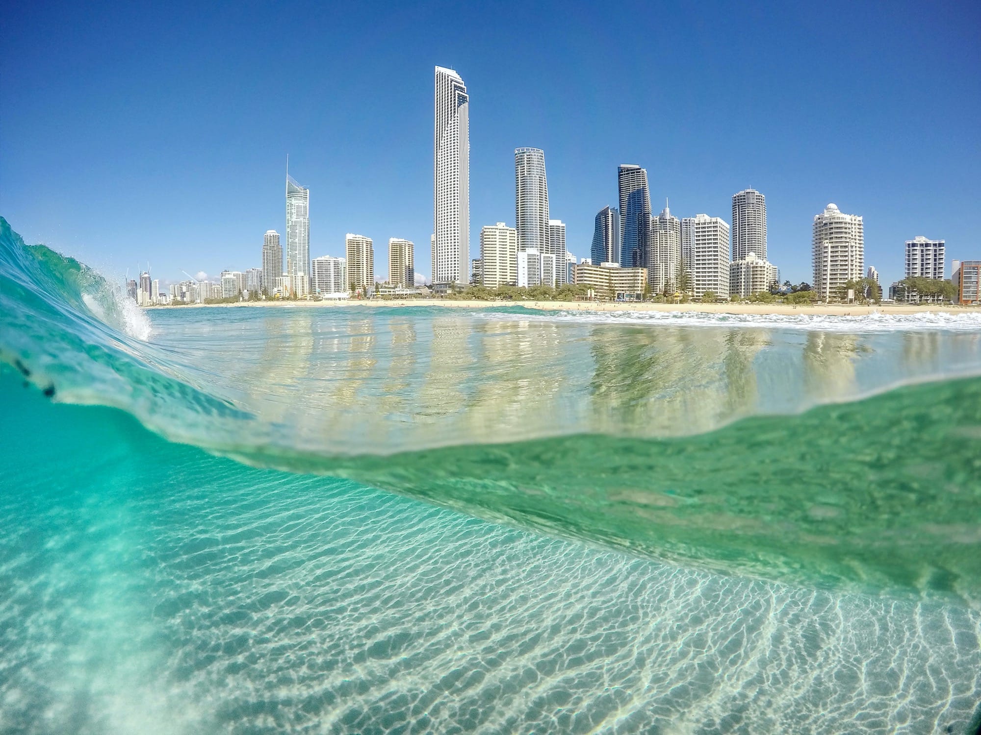 surfers paradise beach